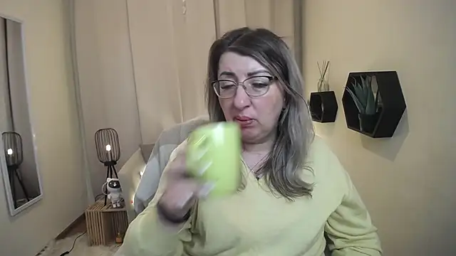 KKMimiKK's cam snapshot