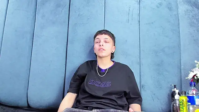 Megan_Thompson_'s cam snapshot