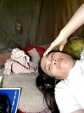 CoMay003's cam snapshot