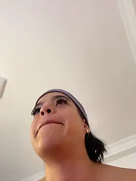 JuanitaMore01 live sex cam