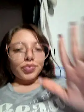 linda-schmidt's cam snapshot