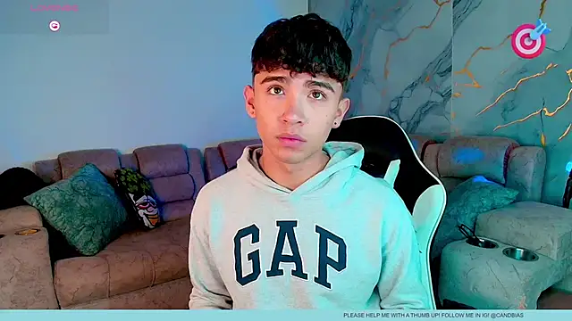 Niico_Cruz live sex cam