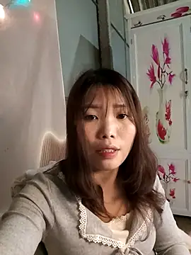 Girl-crazy1 live sex cam