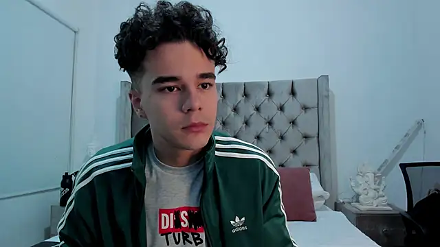 RedNDizzy live sex cam