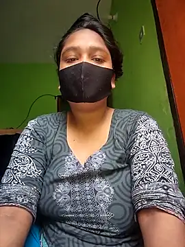 Aruna-1 live sex cam