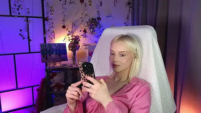 ImBonBon live sex cam