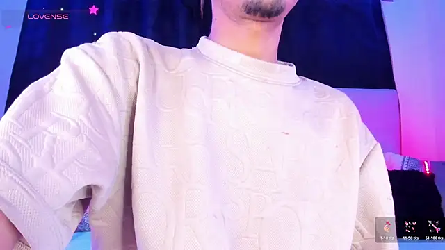 Ethan_Boyy live sex cam