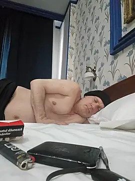 sk8brd_snwbrd_no_snitch's cam snapshot