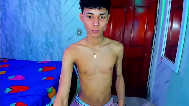 boyswantingplay live sex cam