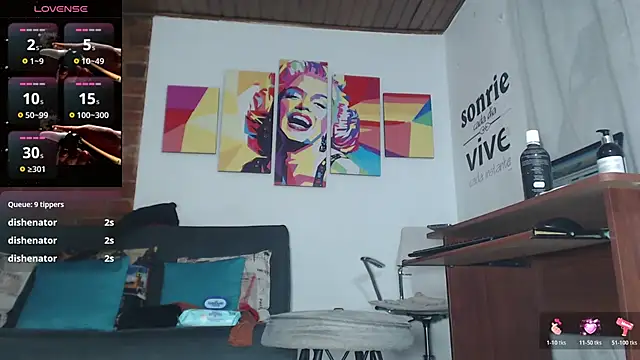 Paulinn_lawrence25's cam snapshot