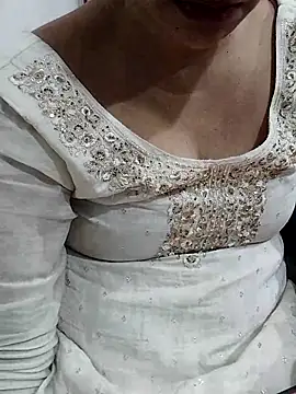 cutee_bhabhi live sex cam