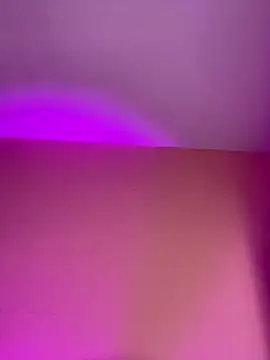 Veronicaa_lodge1's cam snapshot