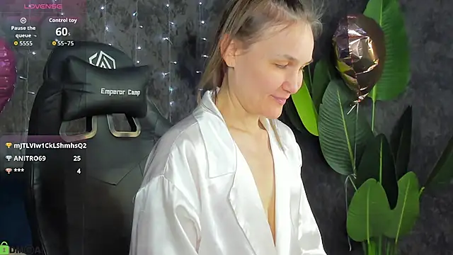 Lillian_White live sex cam