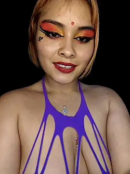 zoe_love18's cam snapshot