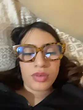 romyamo live sex cam