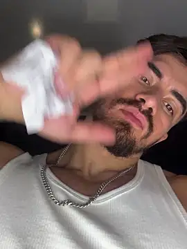 Brad_Summer live sex cam