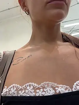 AngelinaTeller live sex cam