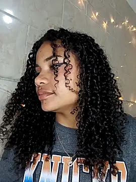 BrianaSweetxxx's cam snapshot