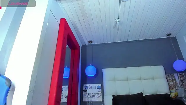 Yiyo10_ live sex cam