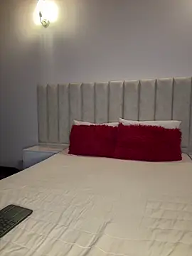 Mia_Roswell's cam snapshot