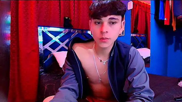 Luke_Howland live sex cam