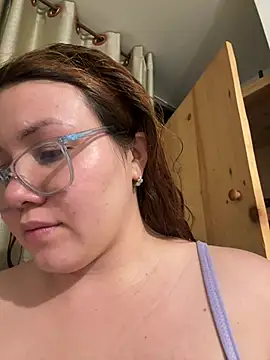 solecito_22 live sex cam