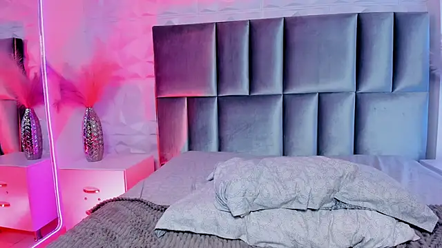 NaeniaDemon_'s cam snapshot