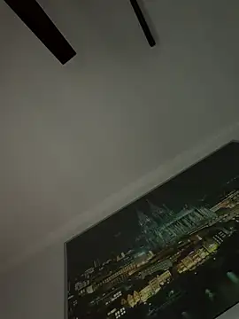 Hornyblond_Bella live sex cam