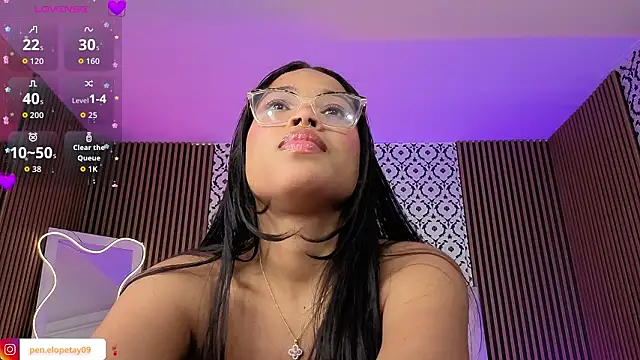 penelope_tay1's cam snapshot