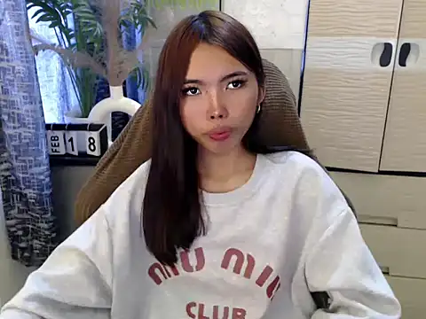 cutie_milker live sex cam