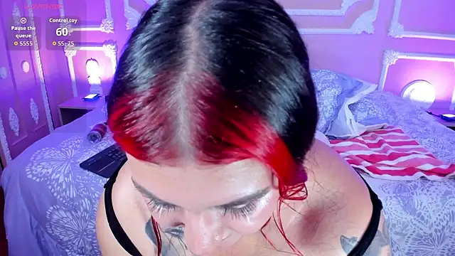 SusiWild's cam snapshot