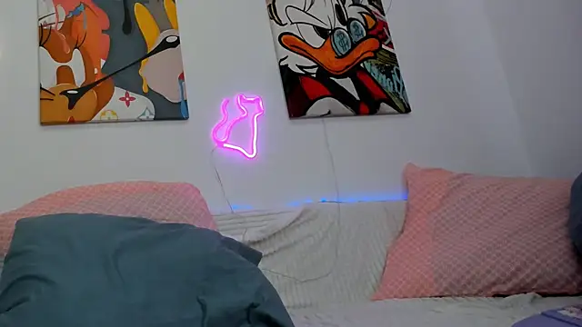 Ophelia_Jay's cam snapshot