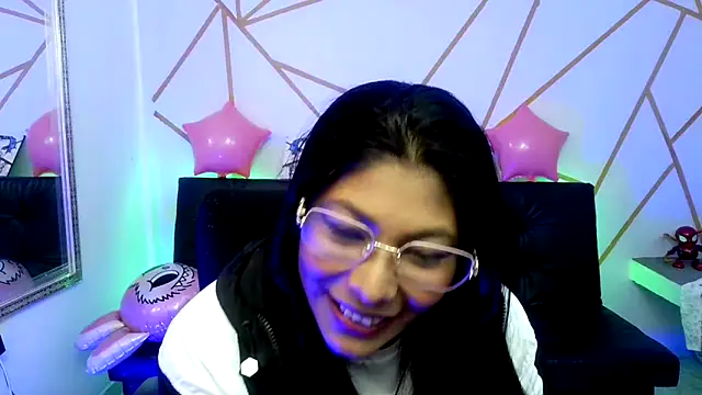 yvanna__smith's cam snapshot