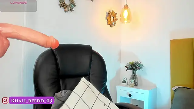 Khali_reed_'s cam snapshot