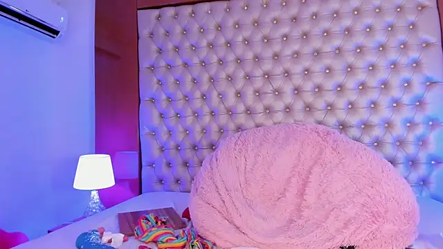 Ashanti_Moreno's cam snapshot