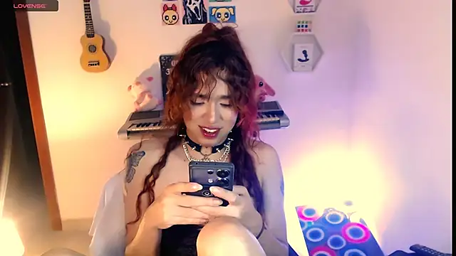 AdelineEsposito live sex cam