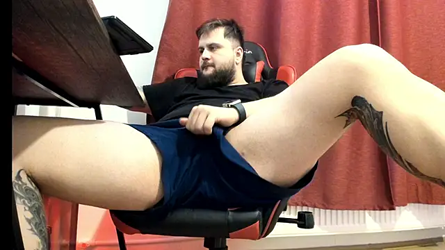 ashtondel live sex cam