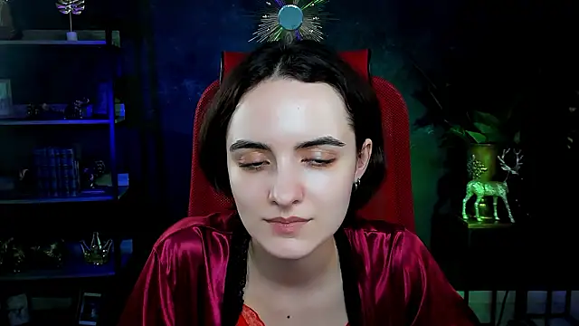 KateWillows live sex cam