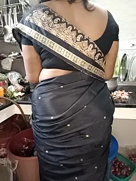 Tamil-hotwife live sex cam