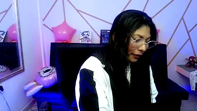 yvanna__smith's cam snapshot