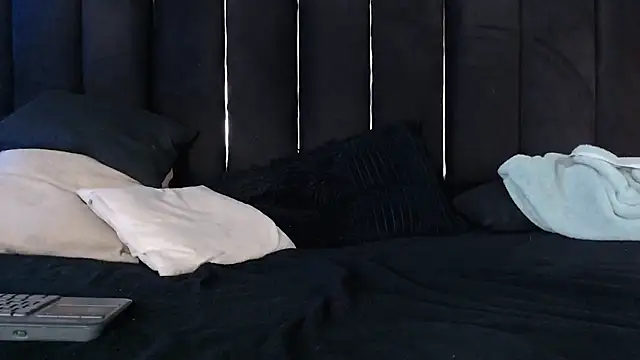 Dominic_ghost live sex cam