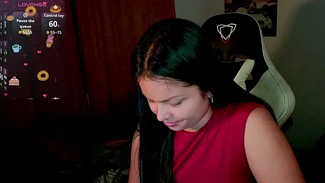 milk_hot_mafe's cam snapshot