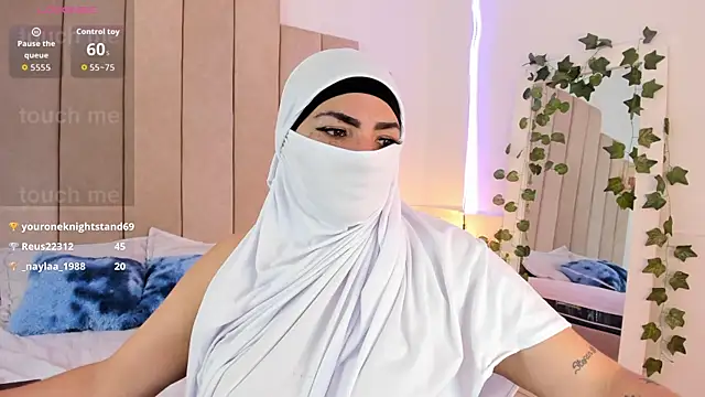 _naylaa_ live sex cam