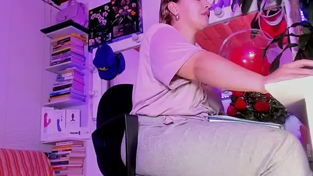 _asscutebig_'s cam snapshot