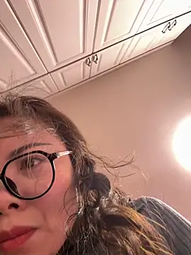 chick-888 live sex cam