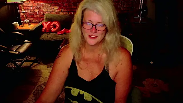 AliceHarlot's cam snapshot