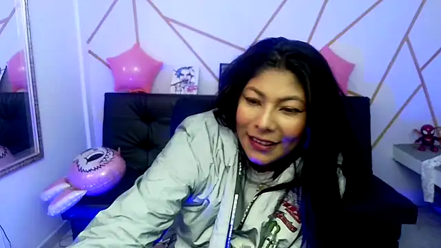 yvanna__smith's cam snapshot