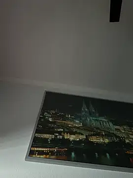 Hornyblond_Bella's cam snapshot