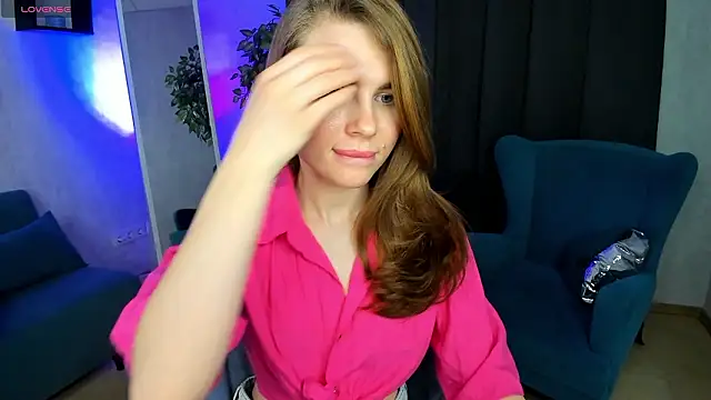 little__isabel's cam snapshot