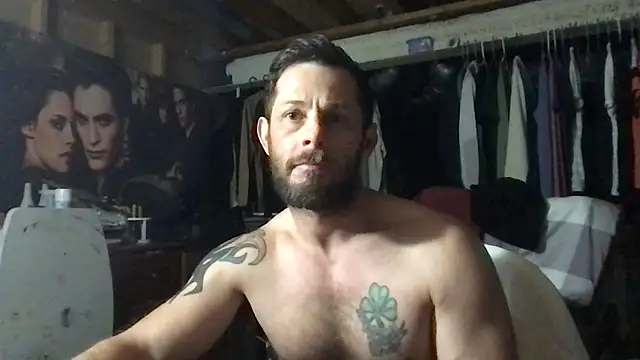 ARCHERTASTE live sex cam